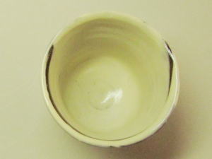 白化粧湯呑み茶碗の見込み