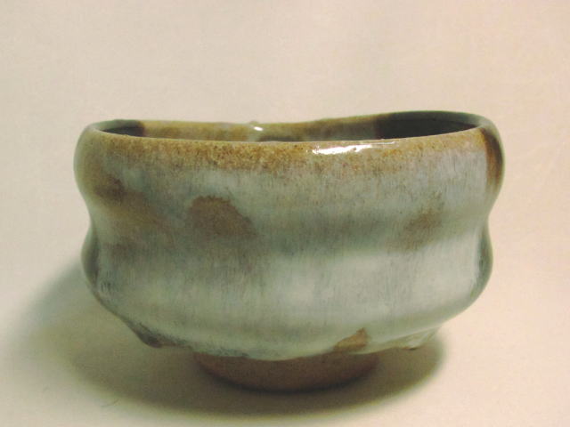 ���N���Ê|���Ќ��̒������̔��Α�